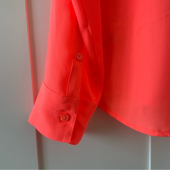 Express Button-Down Blouse Size XS - Picture 8 of 15